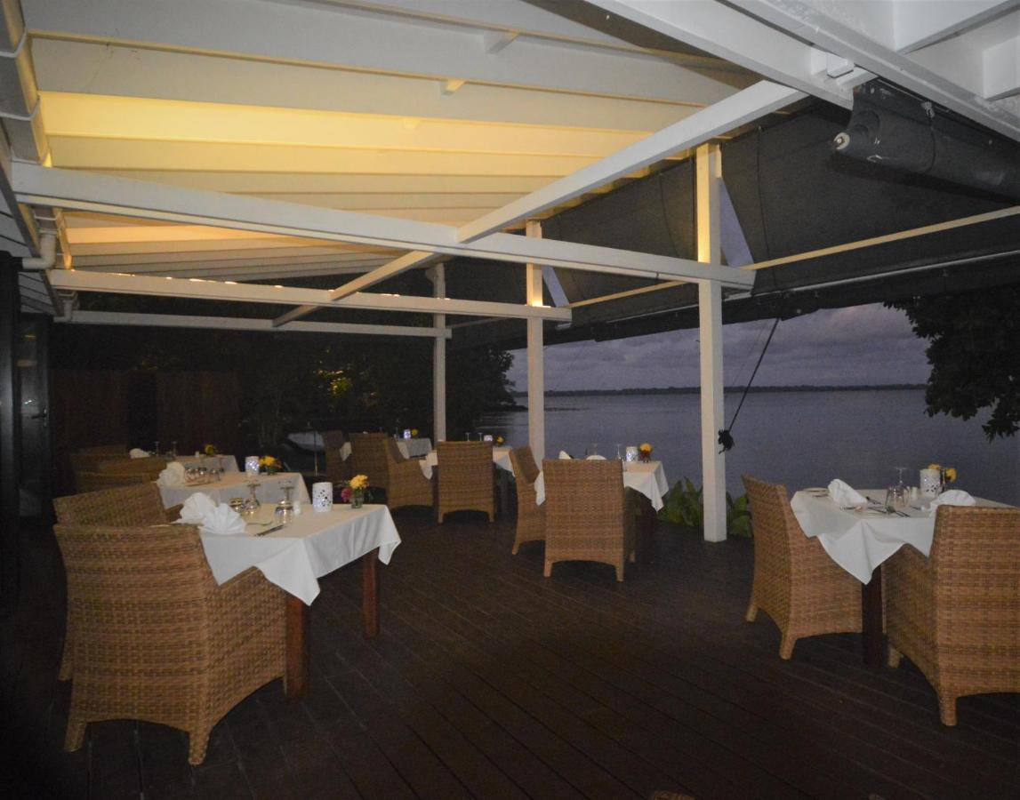 Barrier Beach Resort (Adults Only) Luganville Esterno foto