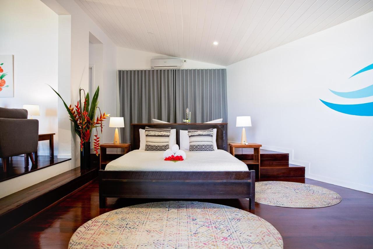 Barrier Beach Resort (Adults Only) Luganville Esterno foto